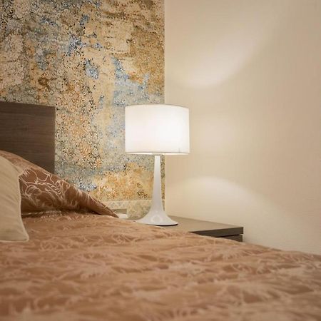Valletta Most Central Studio Apartment 16Th-Century Building Bagian luar foto