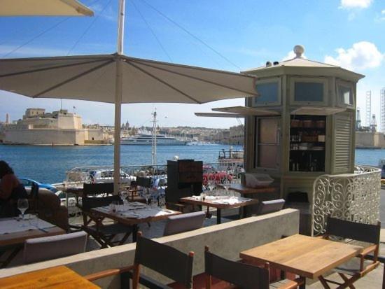 Valletta Most Central Studio Apartment 16Th-Century Building Bagian luar foto